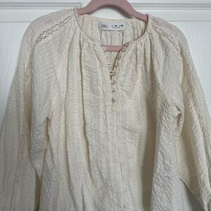 Zara Off-White Textured Blouse